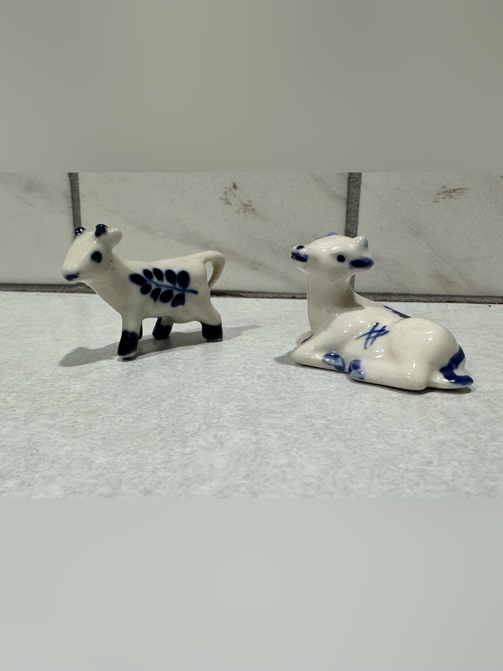 Cow Figurines Hand Painted Delft Style Blue & White - Set of 2 Ceramic Miniature